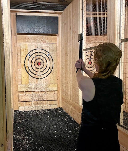  - Stirling Meet-up Group tries Axe Throwing